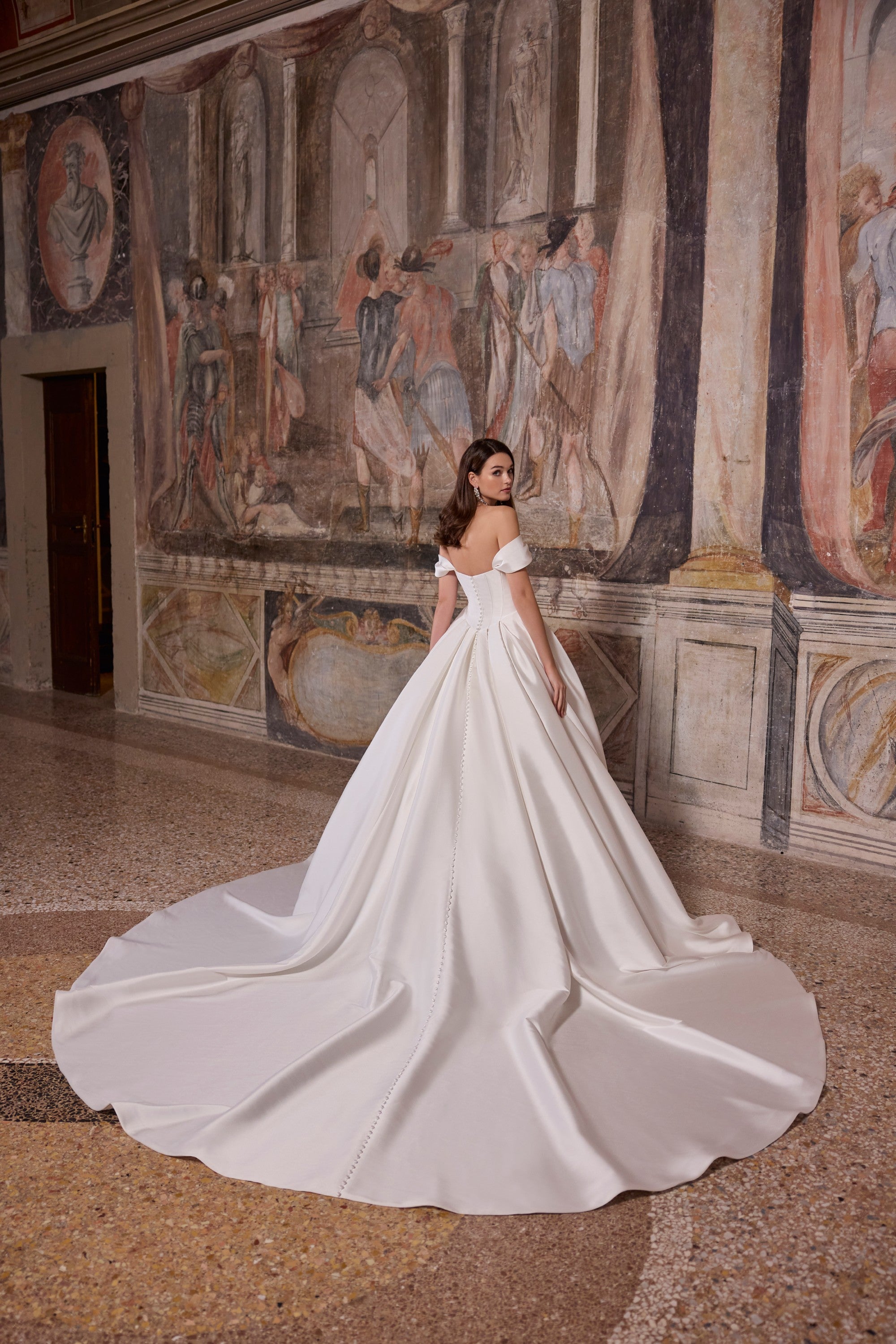 Africa Wedding Dress - 63313