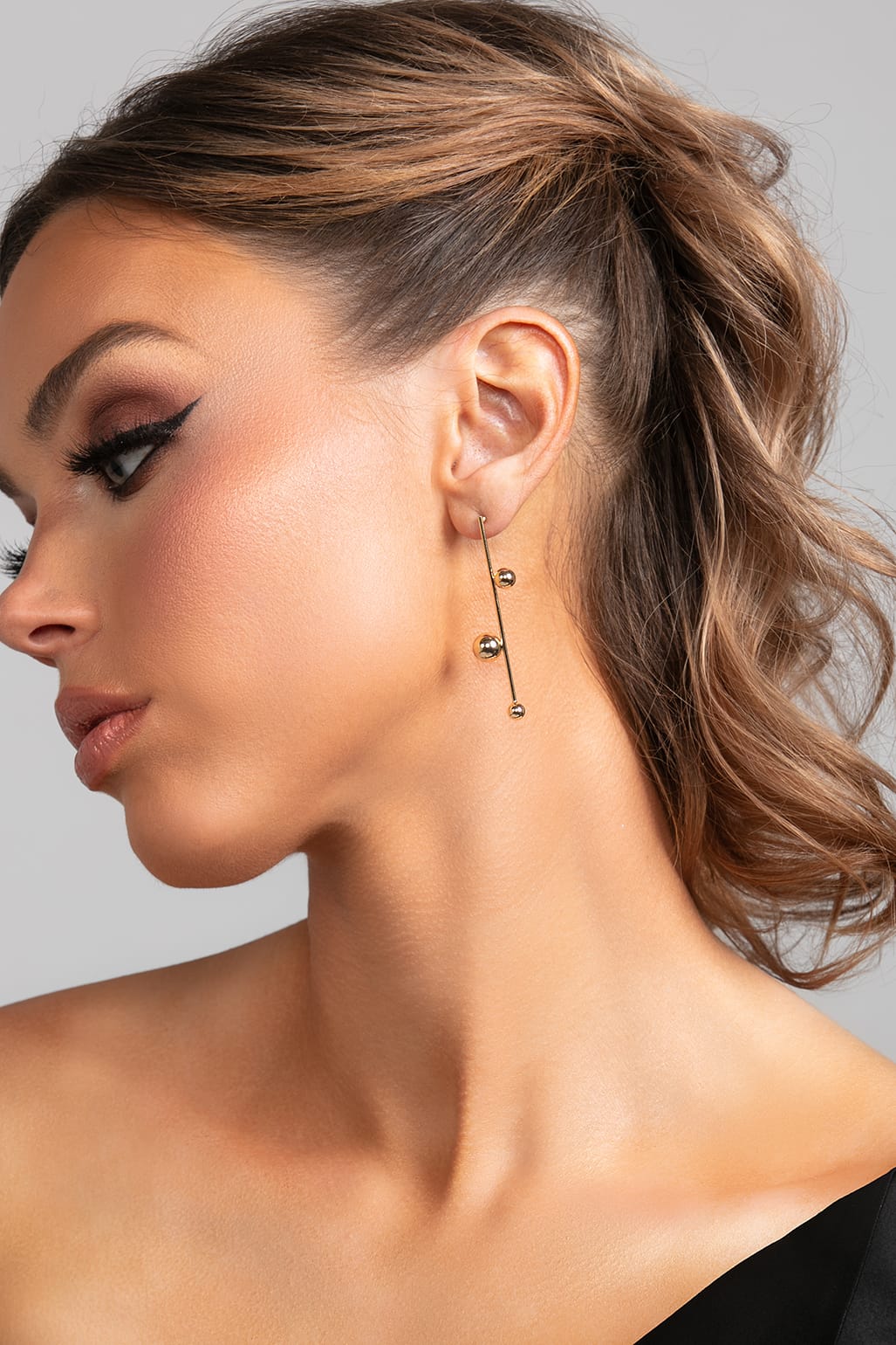 Sawyer Ball & Bar Drop Earrings