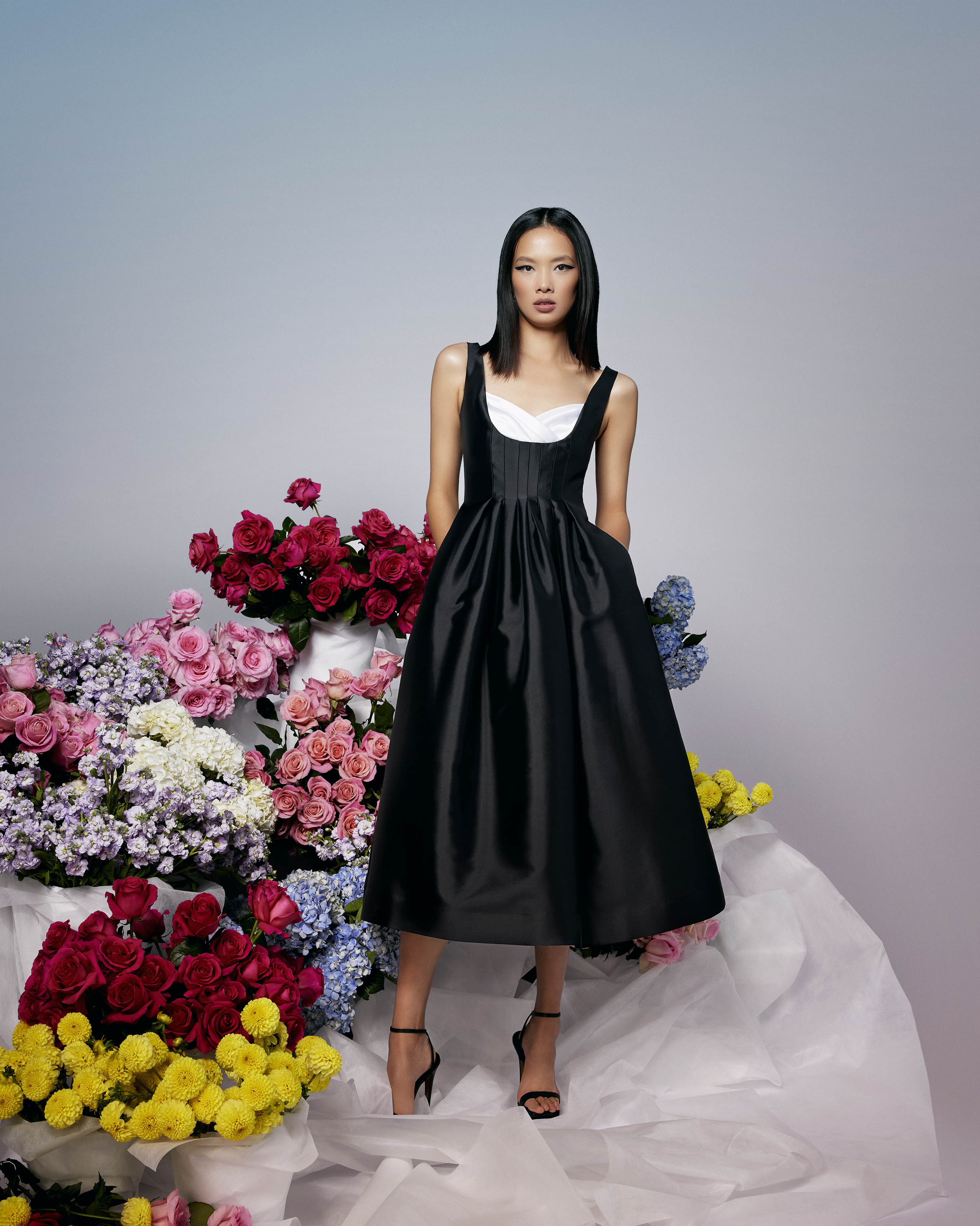 SLEEVELESS MIDI DRESS
