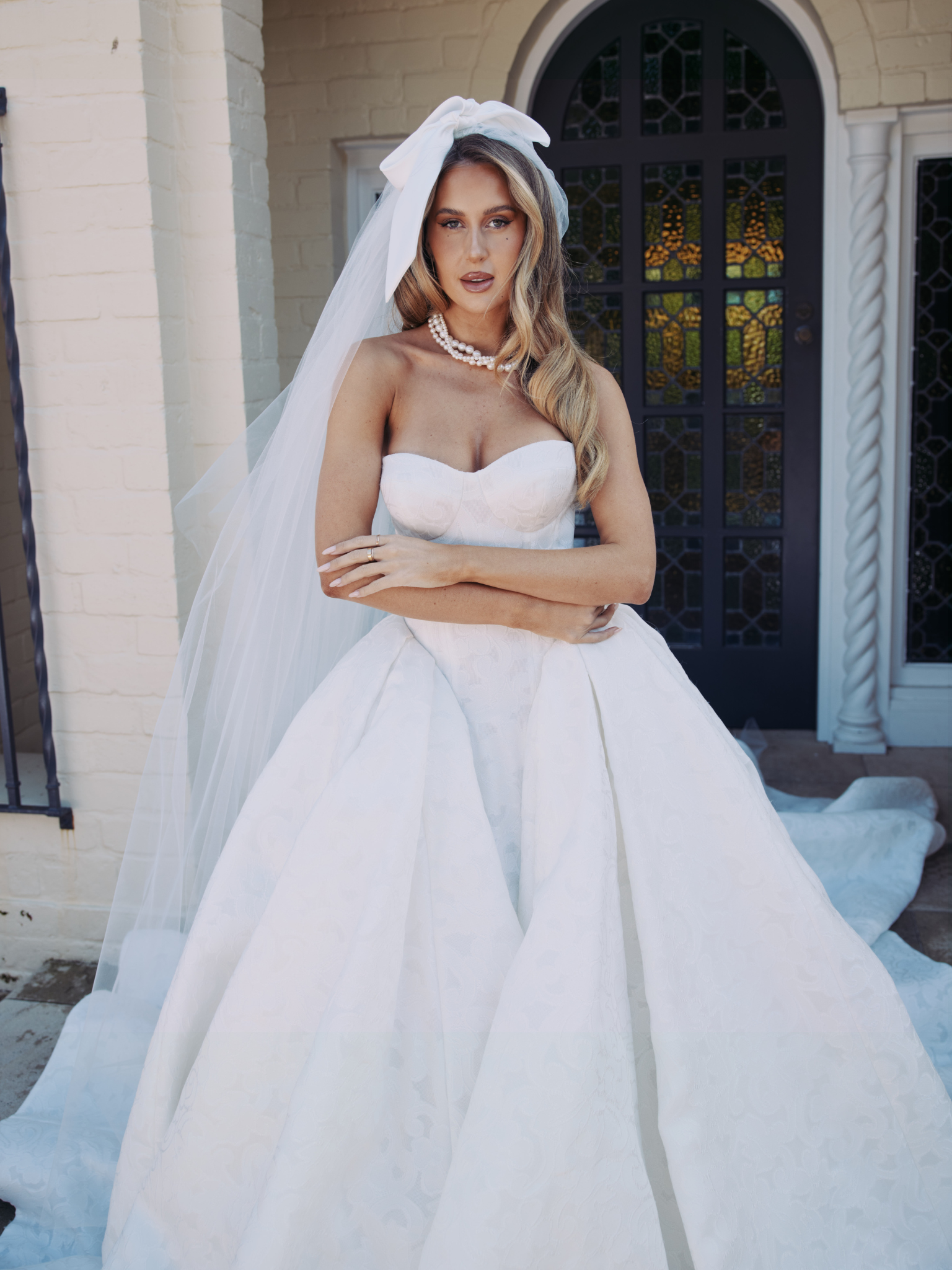 MACKENZIE VEIL