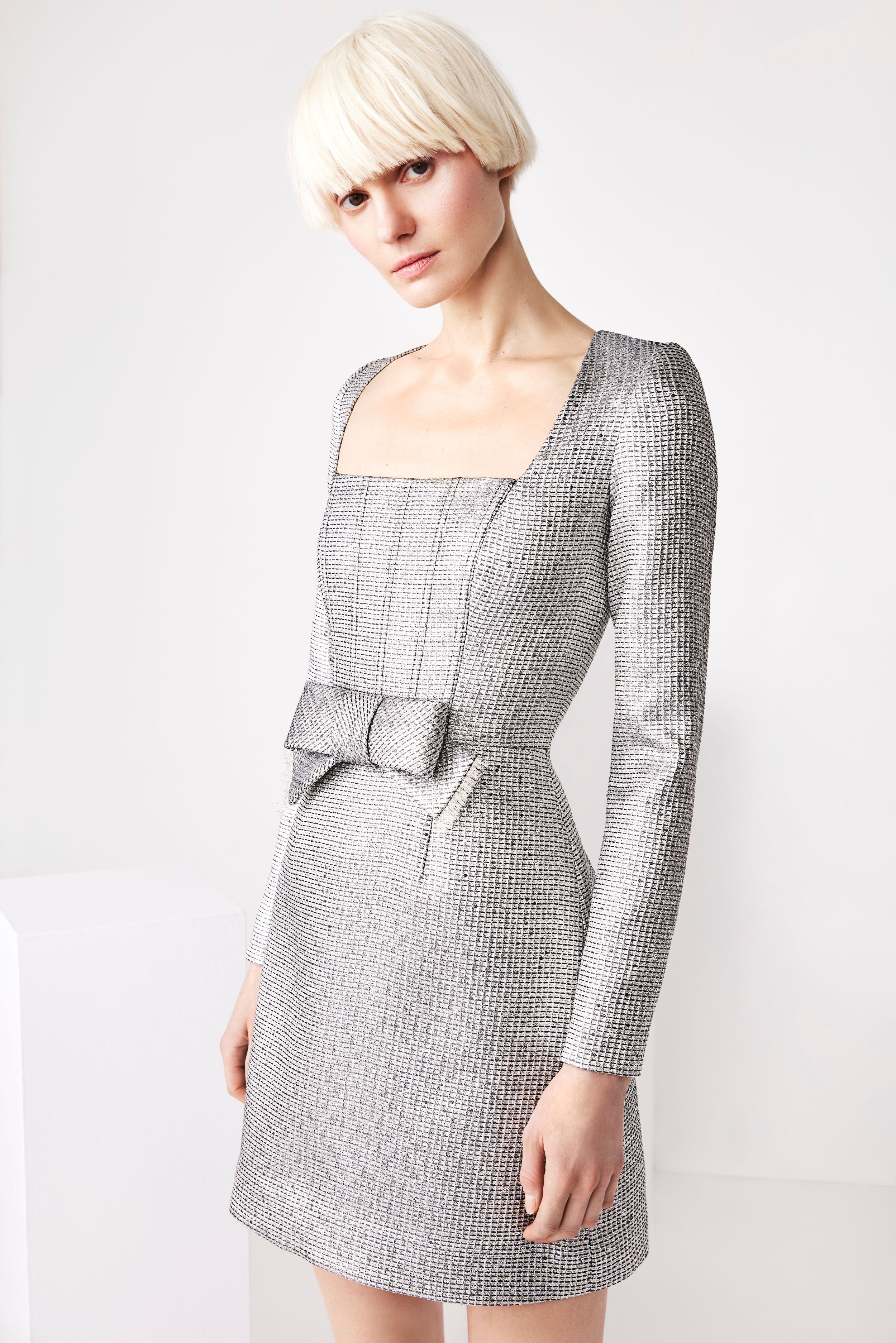 LONG SLEEVE DRESS