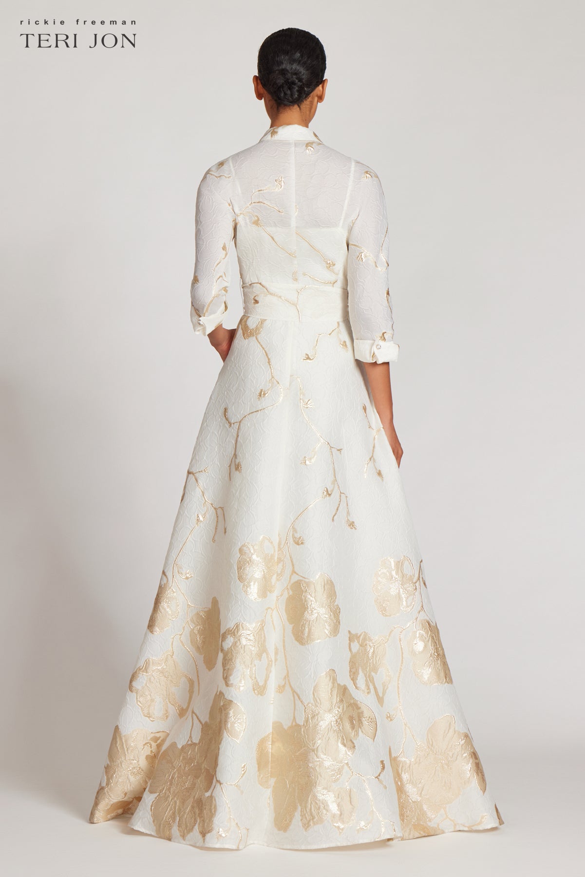 Jacquard Border Pattern Shirt Gown