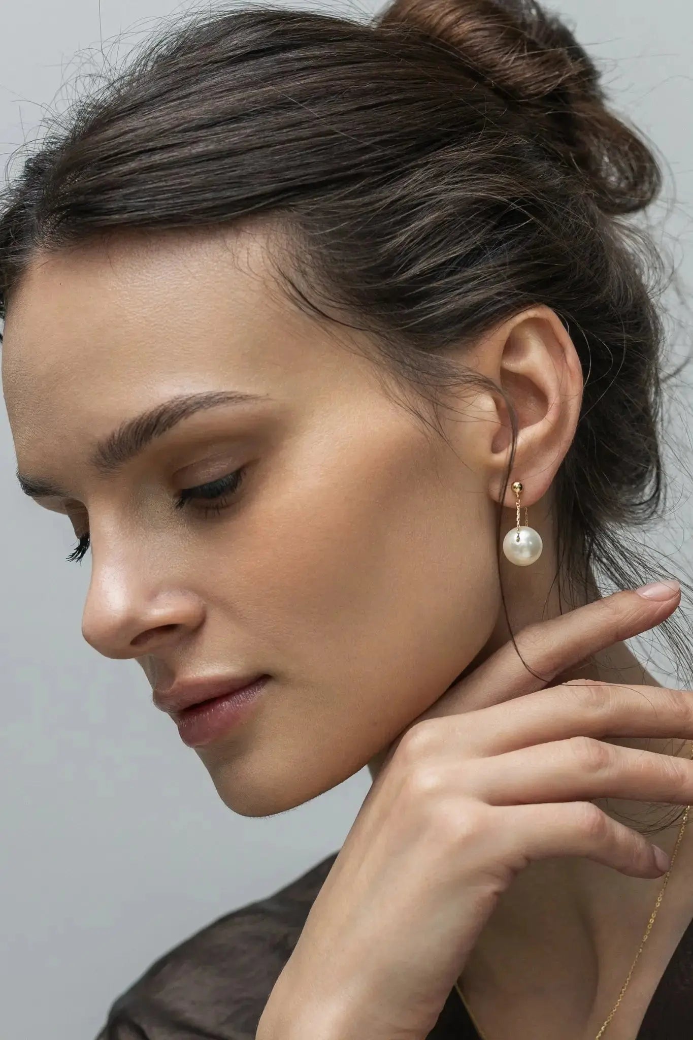 Silver Giant Pearl Swing Earrings