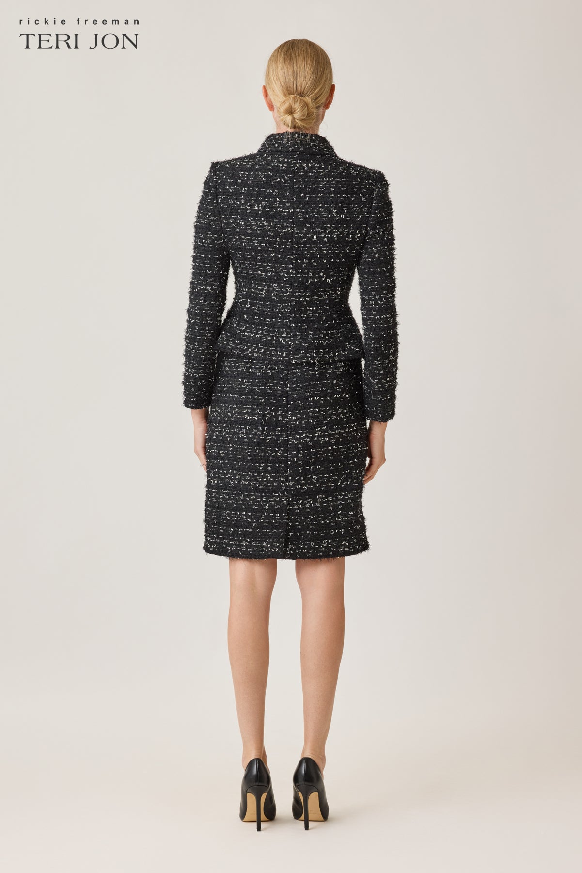 Metallic Tweed Knee Length Skirt